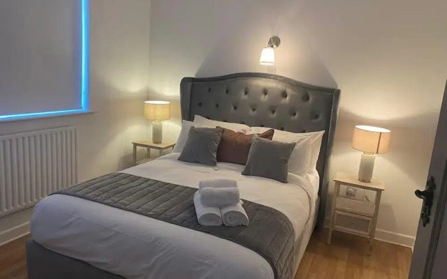 Foxes Rest - 4 Bedroom House