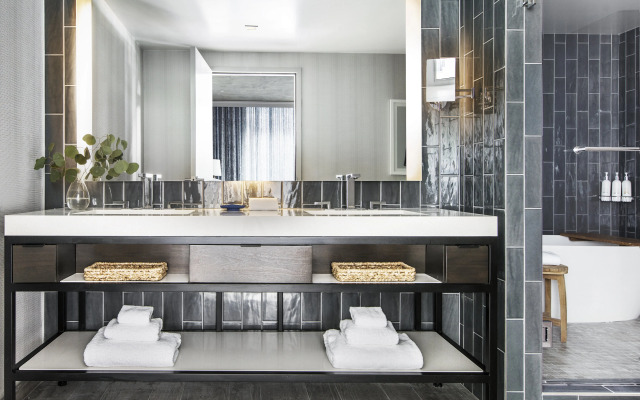 Kimpton Rowan Palm Springs Hotel by IHG