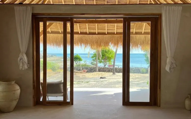 Rote Beach Bungalows