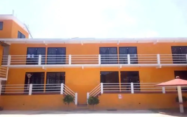 Hotel Girasoles