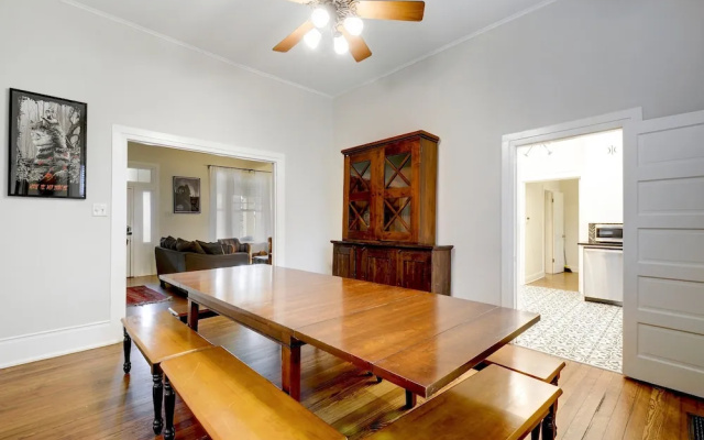 Historic Austin Home by RedAwning