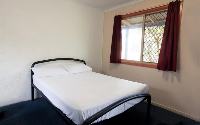 Backpackers Inn On The Beach