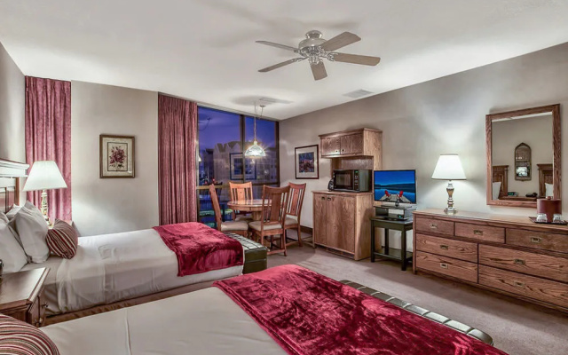 Plaza Resort Club