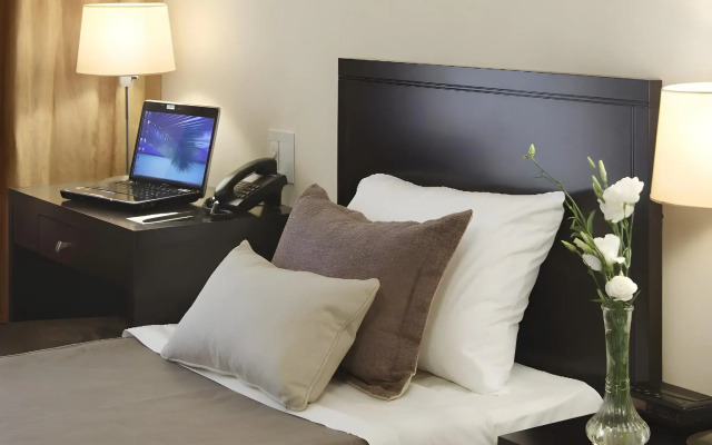 El Conquistador Hotel