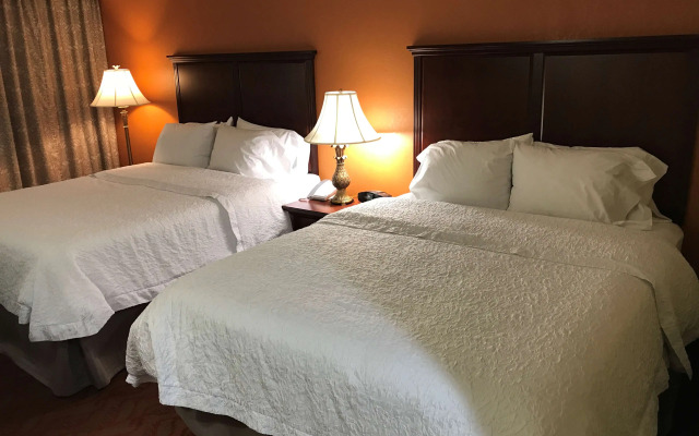 Hampton Inn & Suites Bolingbrook
