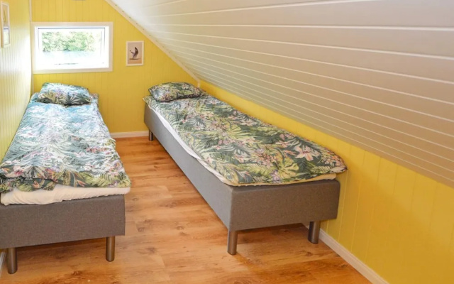 6 Person Holiday Home in Eydehavn