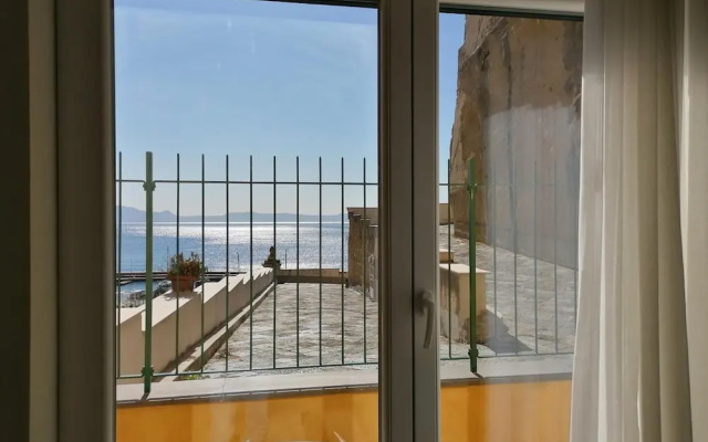 Napoli d'Amare