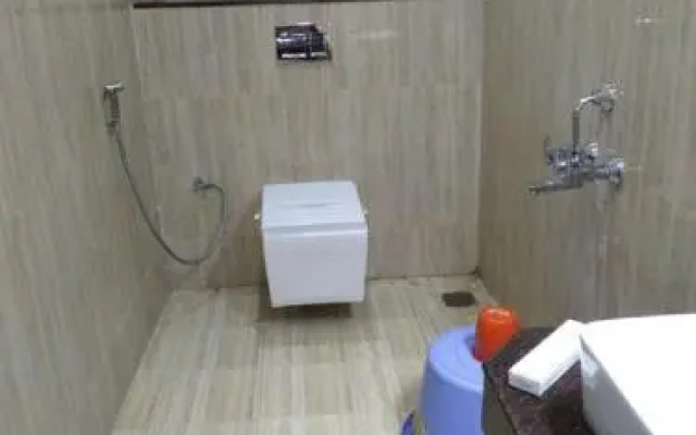 saravanaa residency