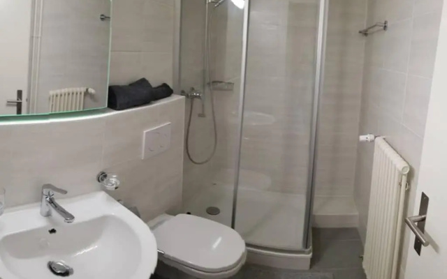 HSH Barre 6 - City Apartment next Cathedral Lausanne