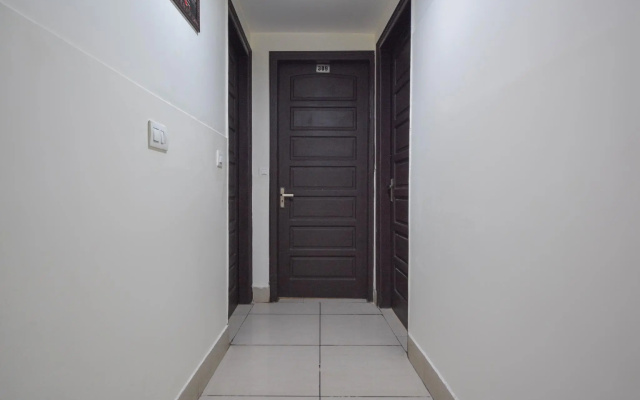OYO 48542 Hotel Capital