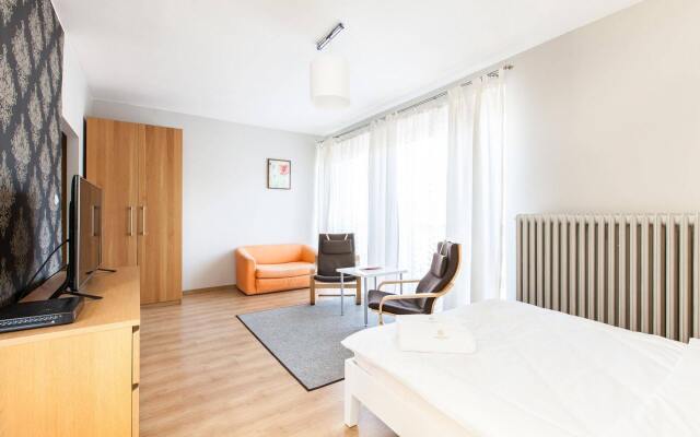 Отель Apartment4you Wilcza комната для гостей