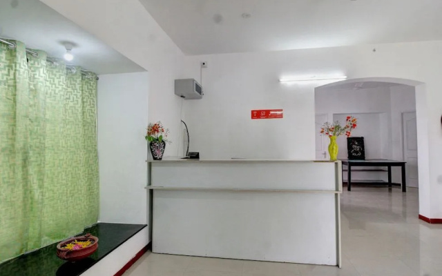 OYO 28223 Sri Sharu Enclave