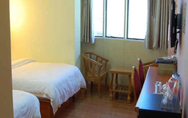 New Aye Yar Hotel