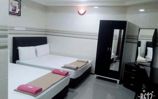 Silver Sky Hotel