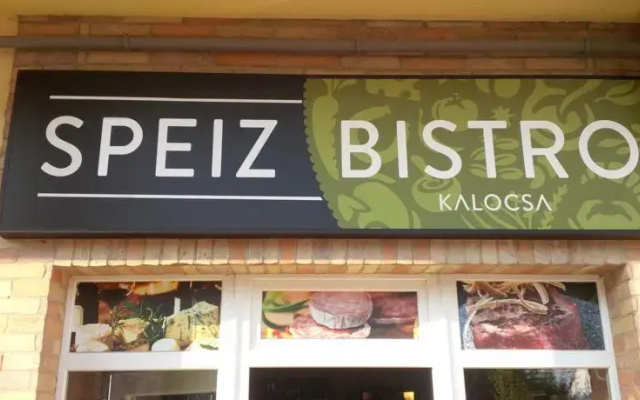 Speiz Apartmanház