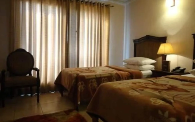 Shelton Green's Hotel
