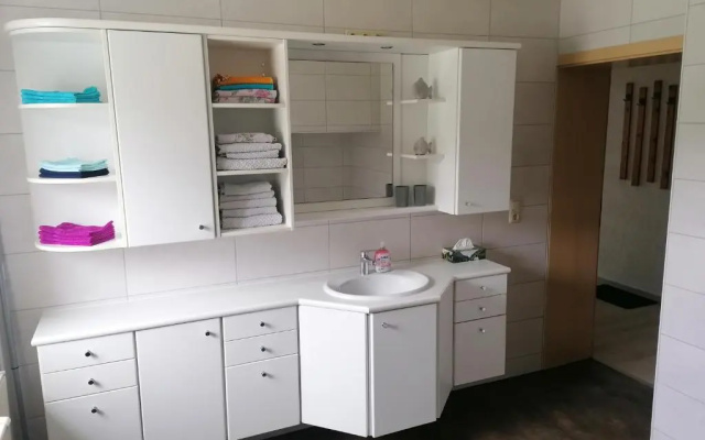 Ferienwohnung Waldblick Mit Balkon