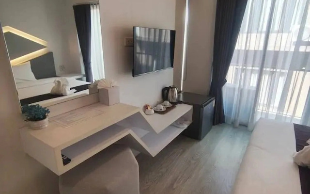 ARNI HEXA Hotel at MRT Samyan