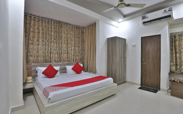 OYO 45328 Athiz Inn Somnath
