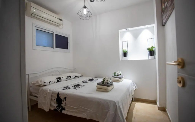 Orel's Ground floor Apartment