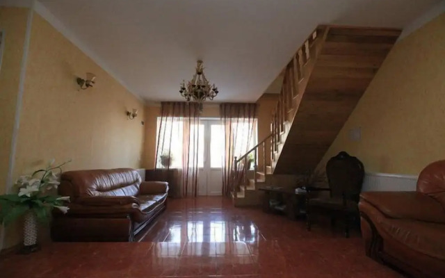 Kvesheti Hotel