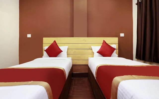 OYO Flagship 14224 Happy Guest house