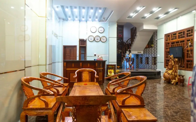 Elisa Hotel