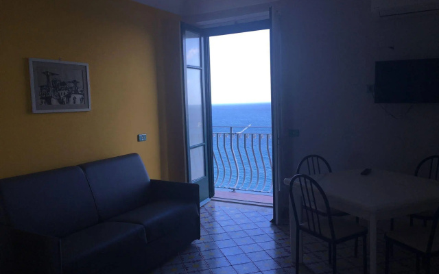 Amalfi Apartment