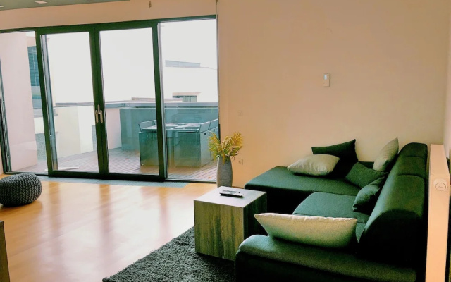 Luxury Sea View Apartment
