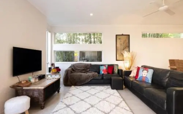 Coolum Street 41, Dicky Beach