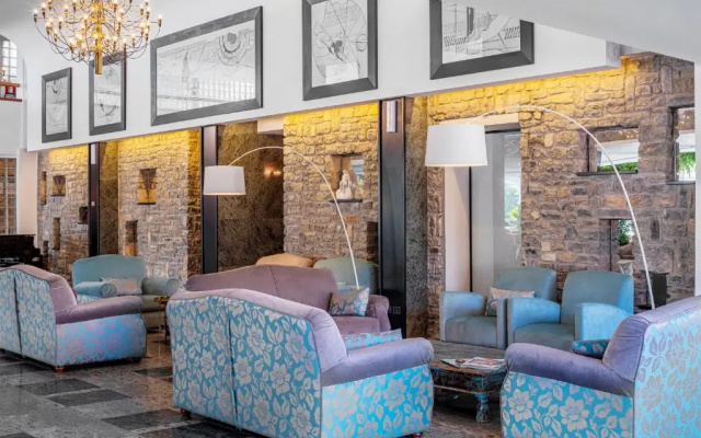 Hotel Excelsior
