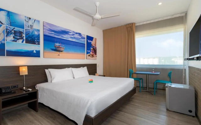 Pop Art Hotel CLC Puerto Mamonal Cartagena