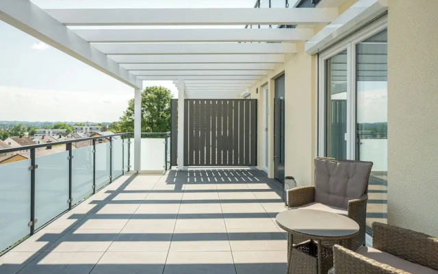 MK Apartments