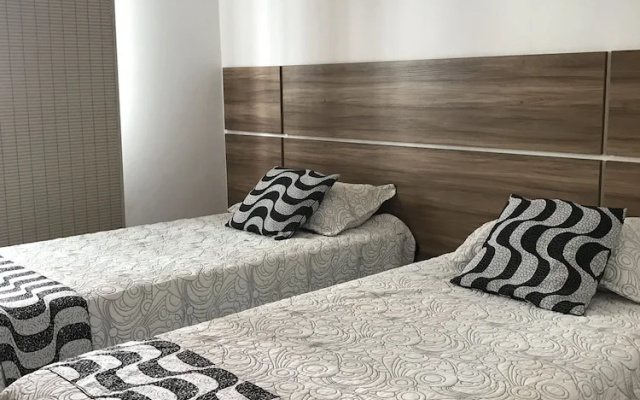 GoHouse Djalma 401 A