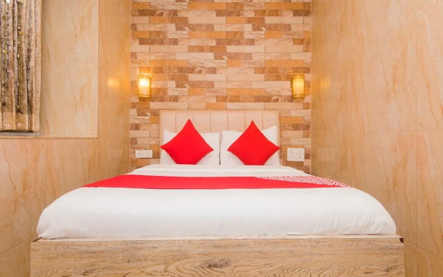 OYO 16119 Hotel Oliver