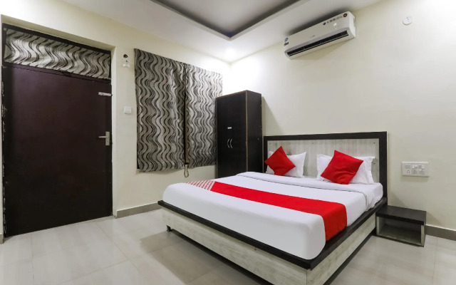 OYO 75205 Hotel Samrat