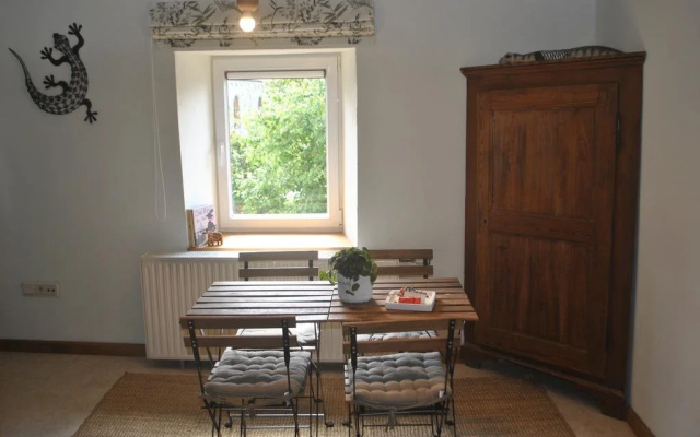 Celinies Guest House