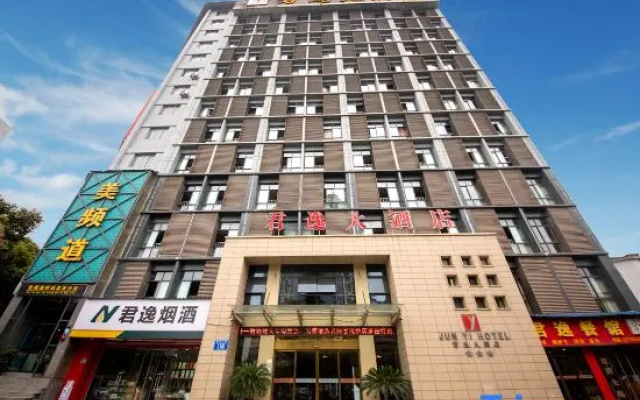 Junyi Hotel