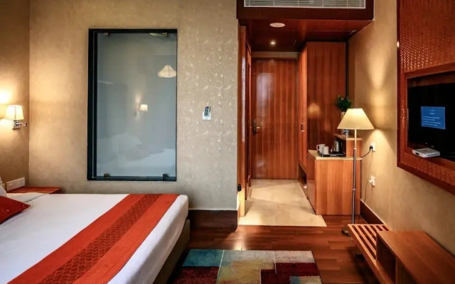 DNG The Grand Hotel
