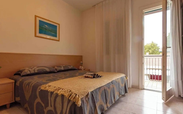 Amazing Villa With Private Garden in Bibione