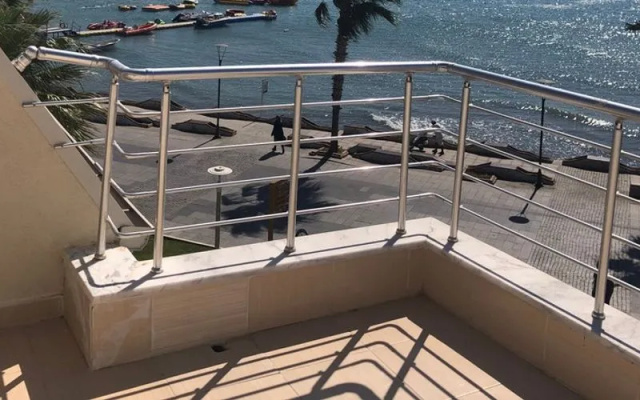 The Beach Otel