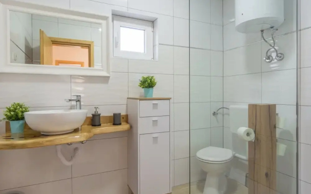 Holiday Home in Vir Near Sea Beach