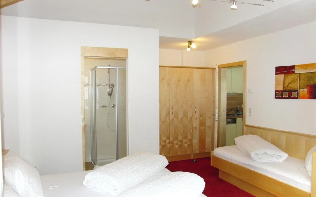 Apart Garni Astrada