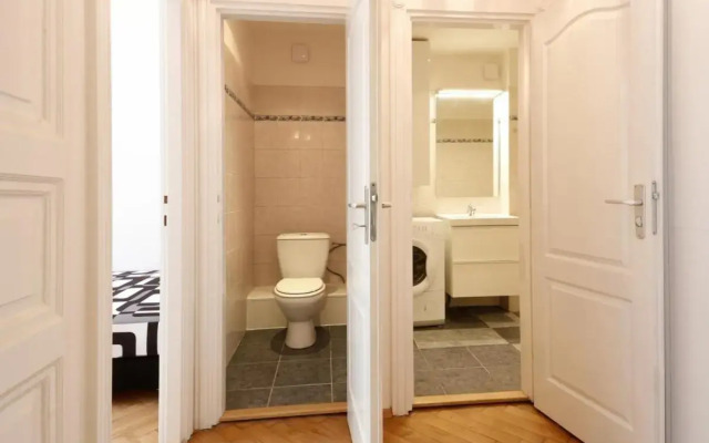 Apartment Pštrossova