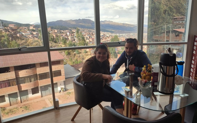 linda house cusco