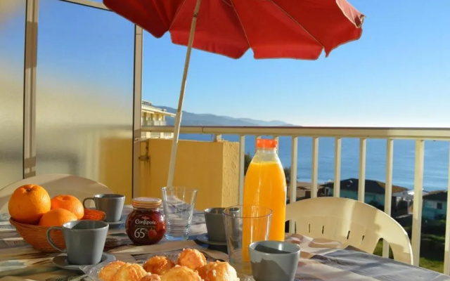 Appartement Le Lavandou, 1 pièce, 4 personnes - FR-1-251-251