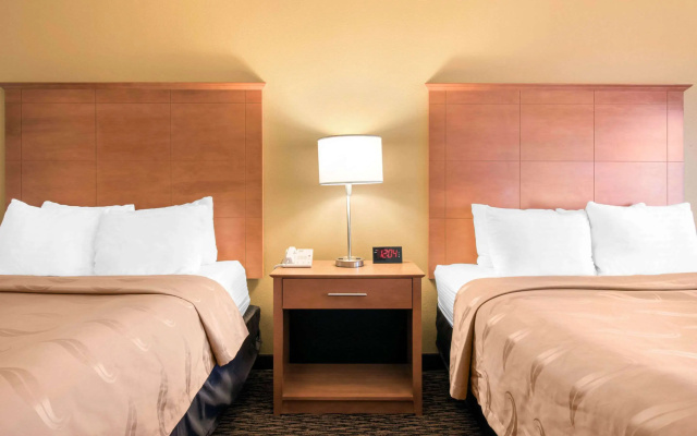 University Hotel & Suites Shippensburg, Trademark by Wyndham