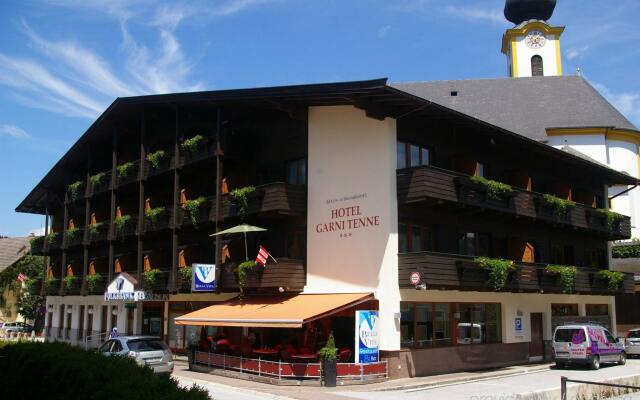 Отель Aktiv- und Saunahotel Garni Tenne вид на фасад