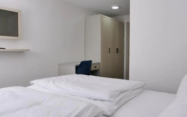 Evsenn Hotel