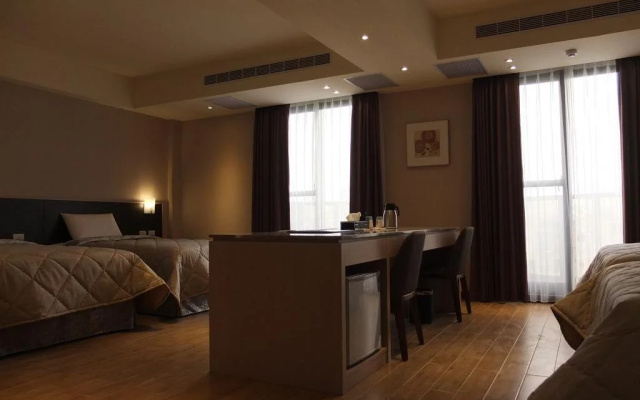 Very Good Motel